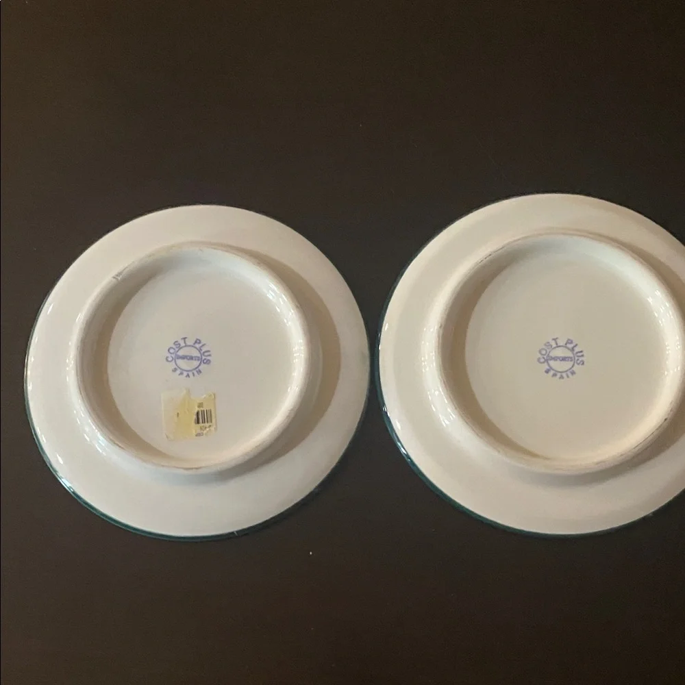 Cost Plus Set of 2 Festive Cake Plate with Holly Design. Spain.